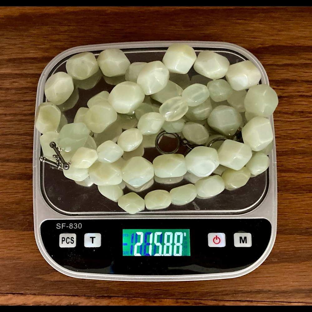Light Green Chalcedony 2 Strand Chunky Faceted Beaded Necklace, Adjustable - Picture 4 of 4